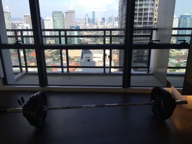 makati-view-gramercy-fitness-centre-barbell-deadlift-275-lb